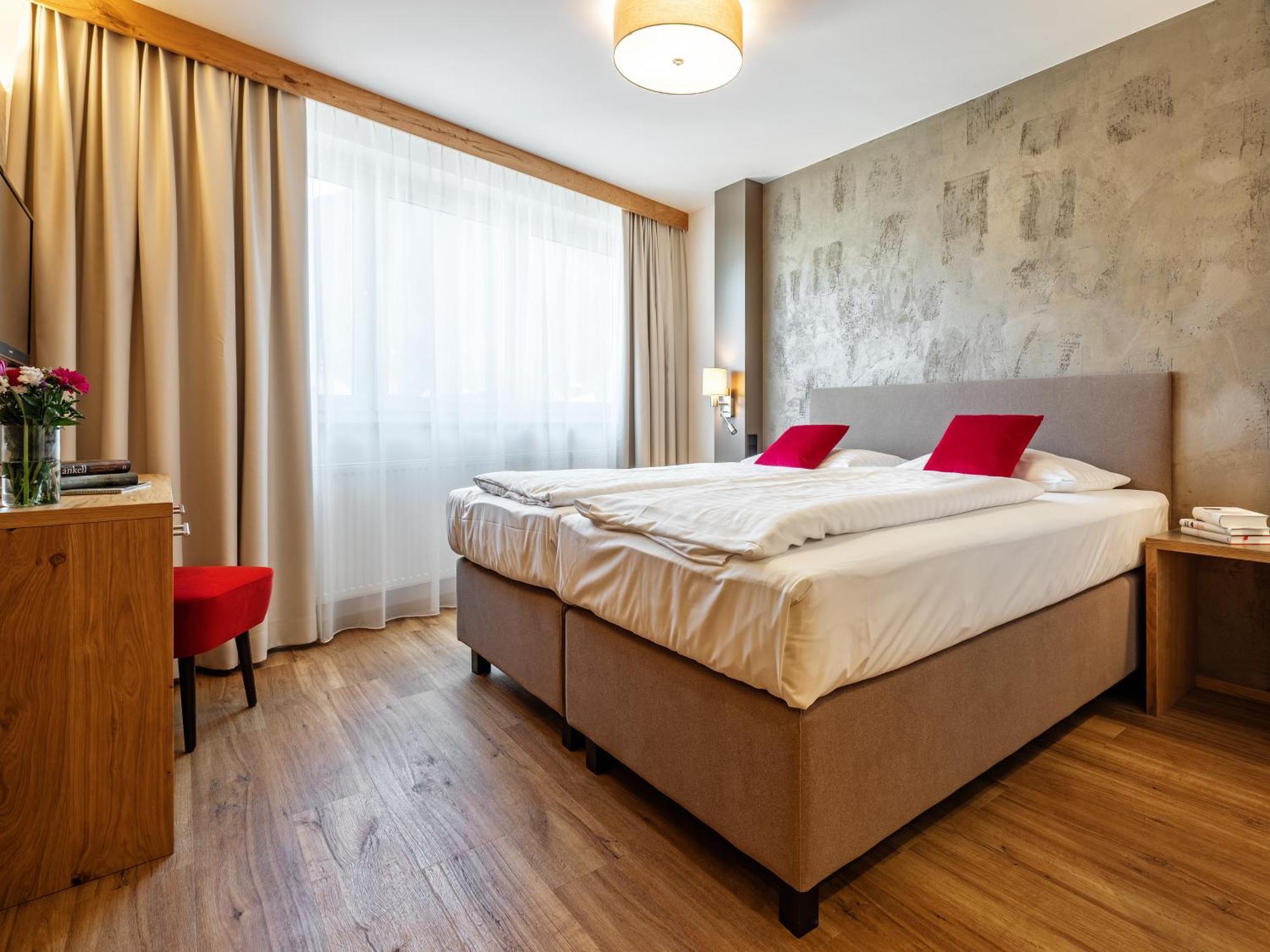Stadthotel Eggerbraeu Imst Bilik gambar